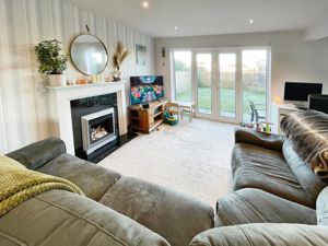 Lounge Area- click for photo gallery